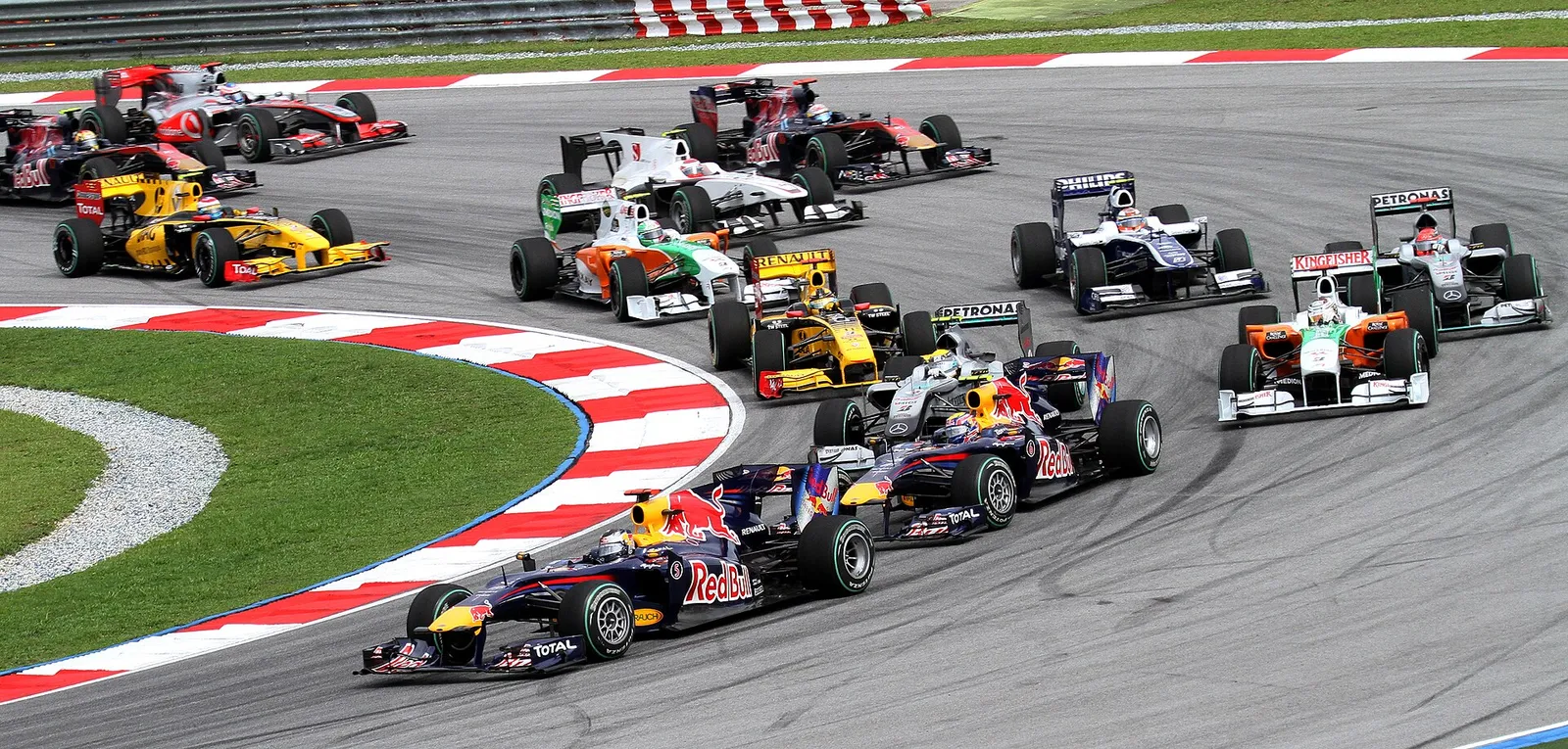 Formule 1-auto's in actie (archiefbeeld, ter illustratie)