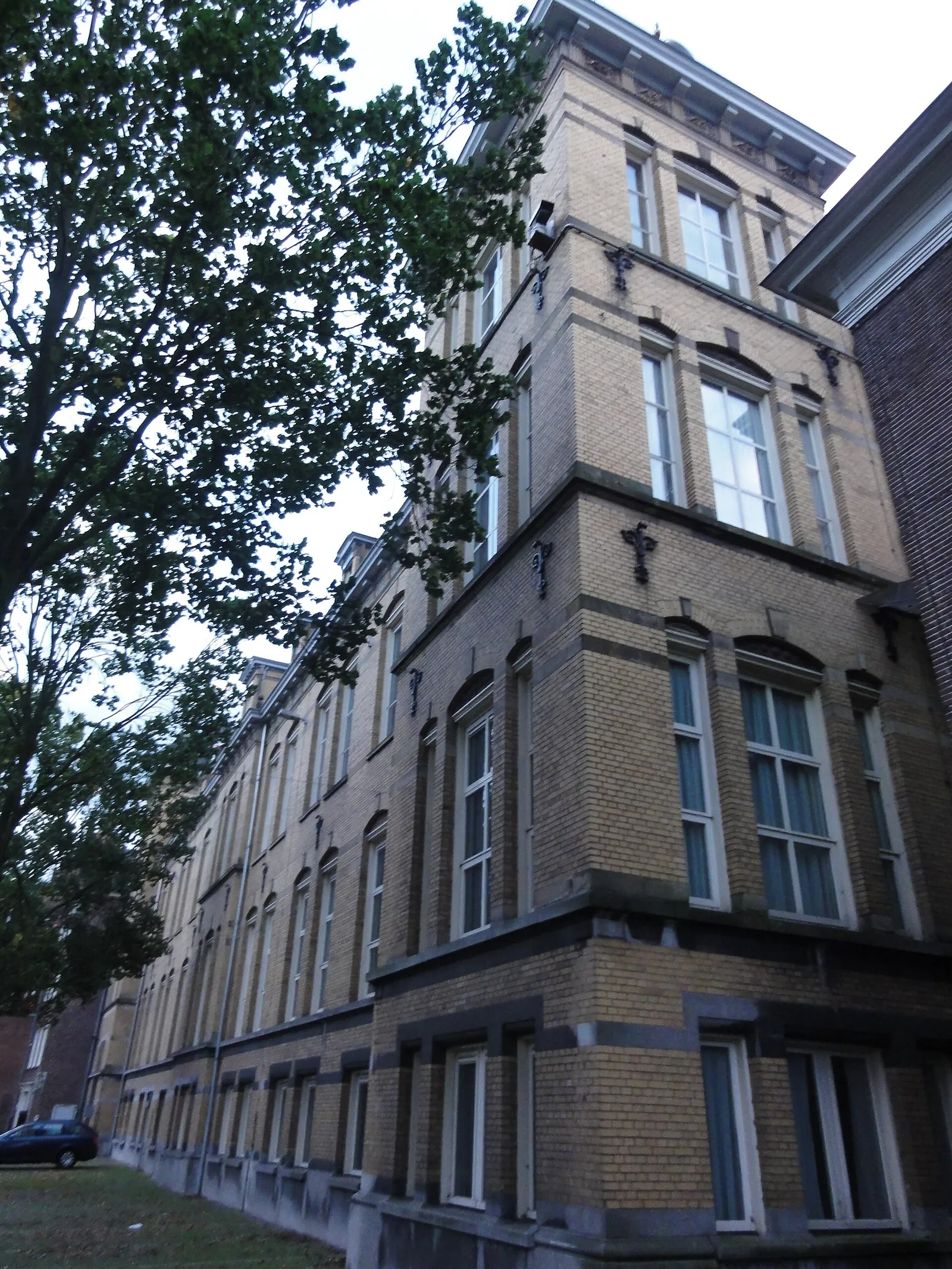 Een justitiegebouw in 's-Hertogenbosch (archiefbeeld)