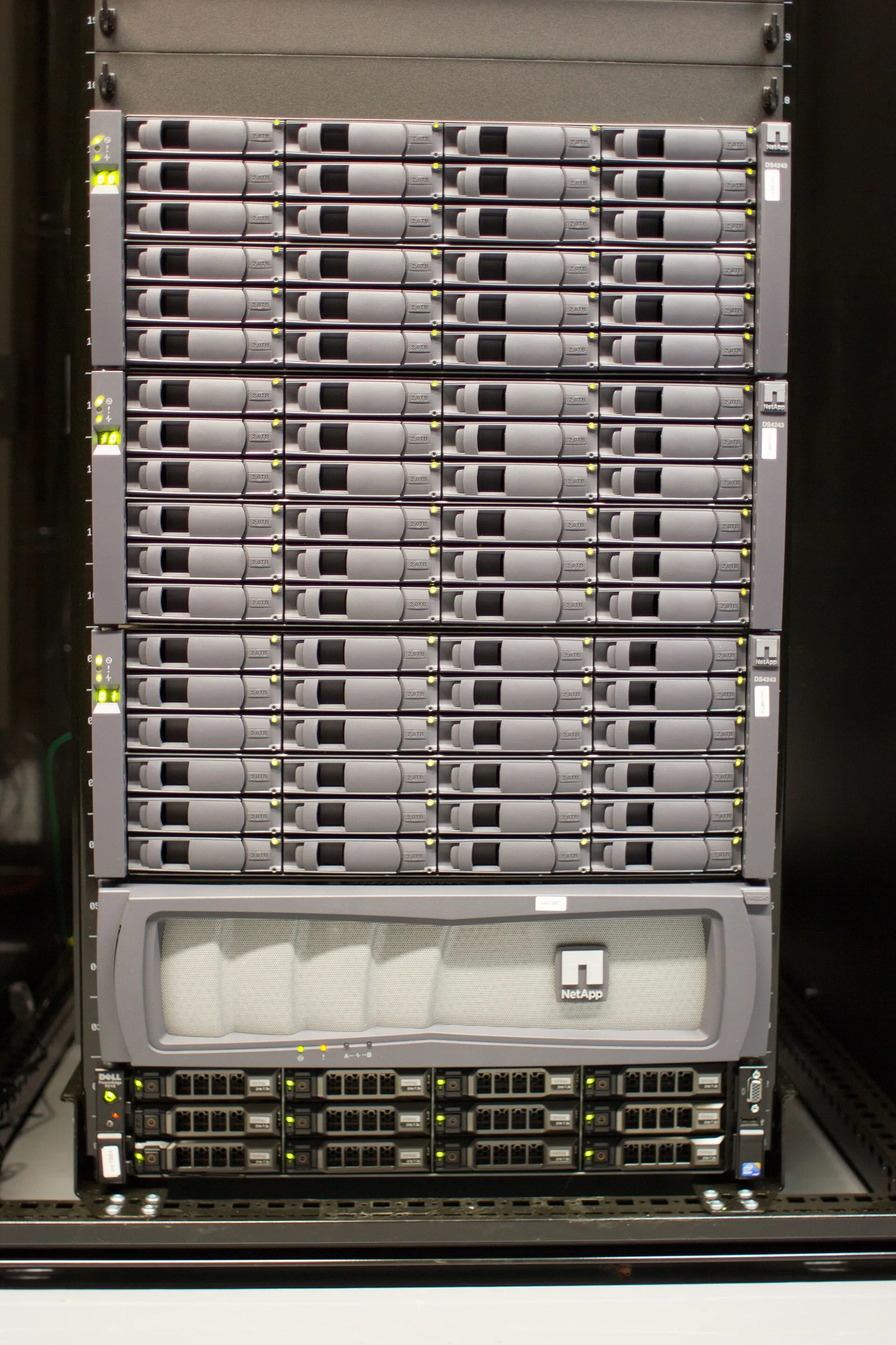 Serverracks in een datacenter (archiefbeeld)