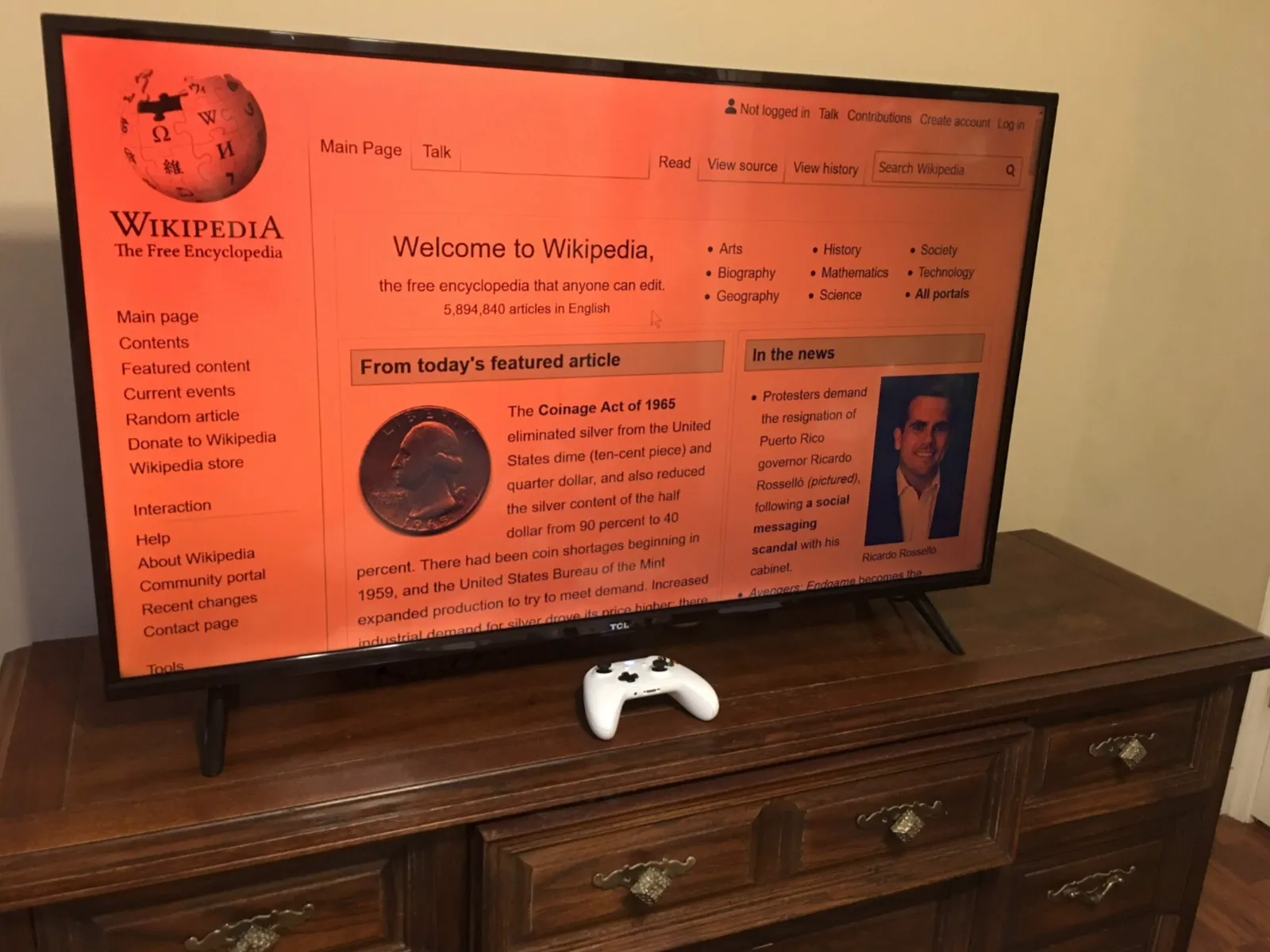 Een televisietoestel in een woonkamer (archiefbeeld, ter illustratie)