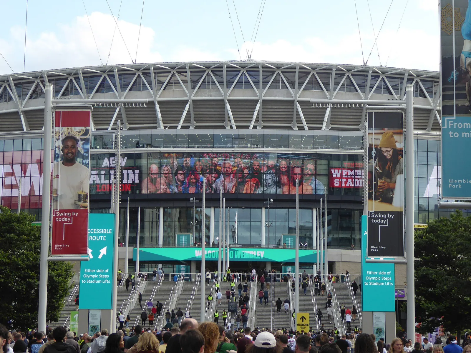 Het Wembley Stadium in Londen tijdens een groot evenement (archiefbeeld)
