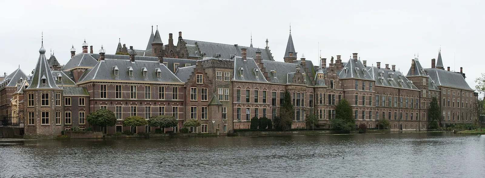 Het Binnenhof in Den Haag