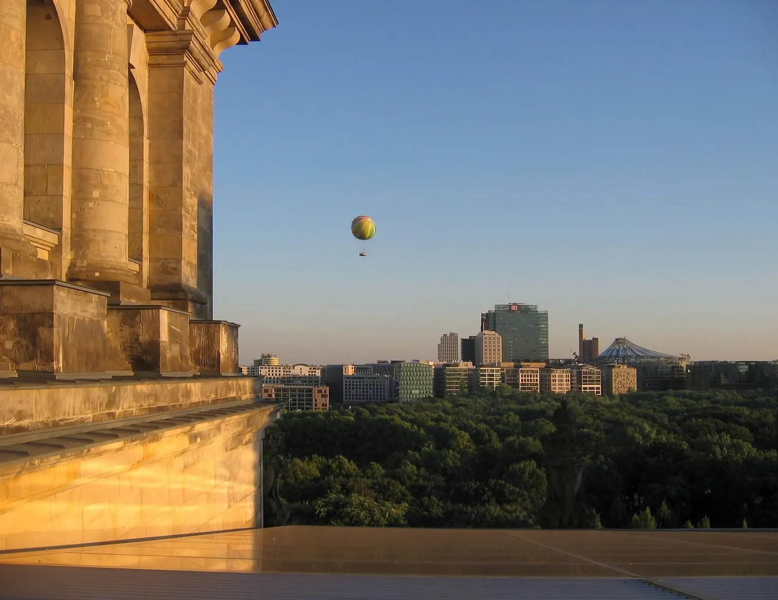 Het gebied tussen de Brandenburger Tor en de Potsdamer Platz in Berlijn (archiefbeeld)