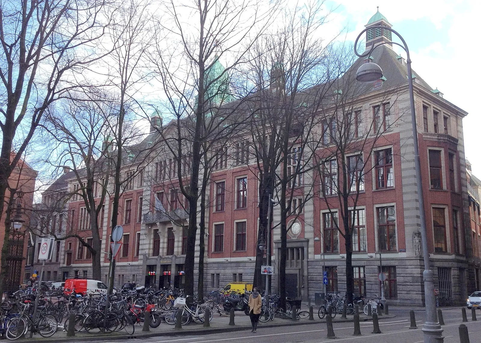 Beursplein 5 in Amsterdam, het gebouw van de effectenbeurs (archiefbeeld)