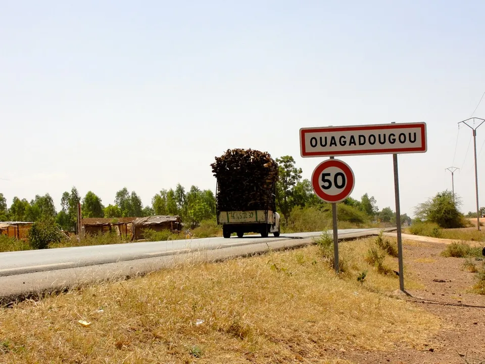 Straatbeeld in Ouagadougou, de hoofdstad van Burkina Faso (archiefbeeld)