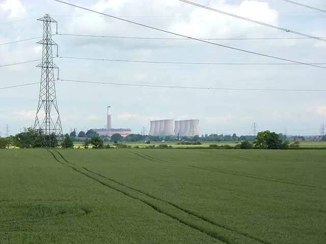 Hoogspanningsleidingen in het landschap (archiefbeeld, ter illustratie)