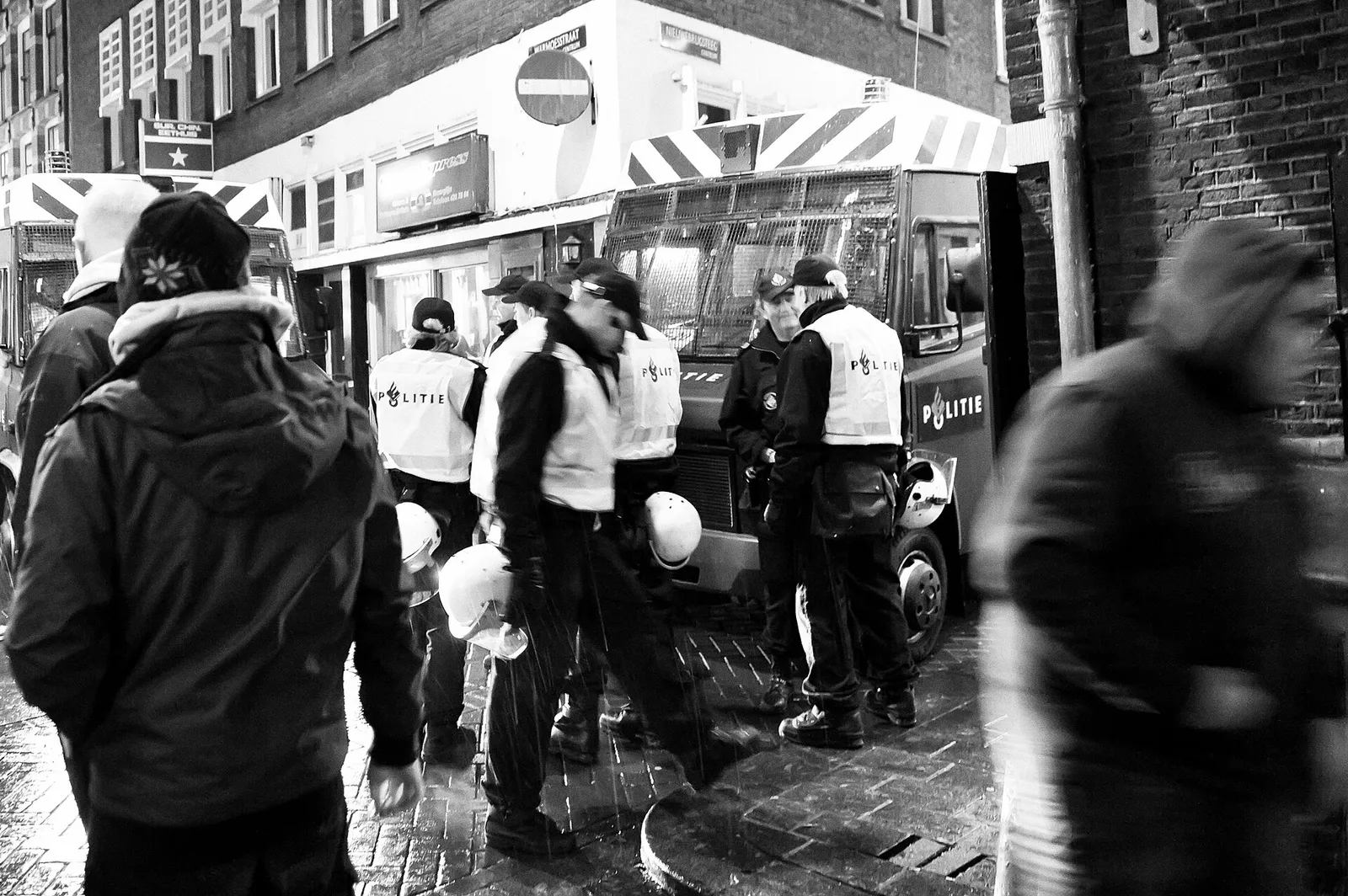 De Mobiele Eenheid in een Nederlandse stad (archiefbeeld)