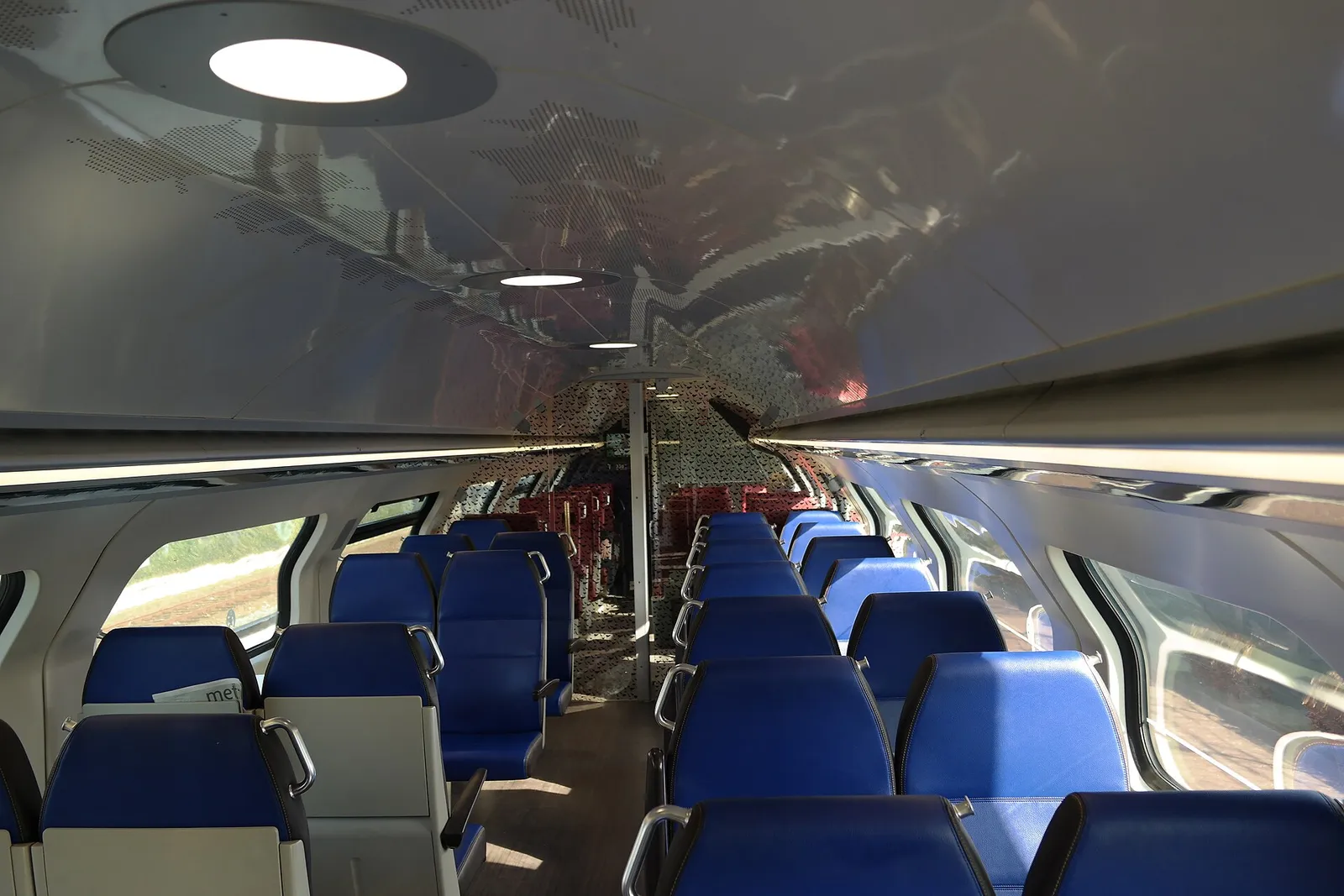 Een intercitytrein van de NS