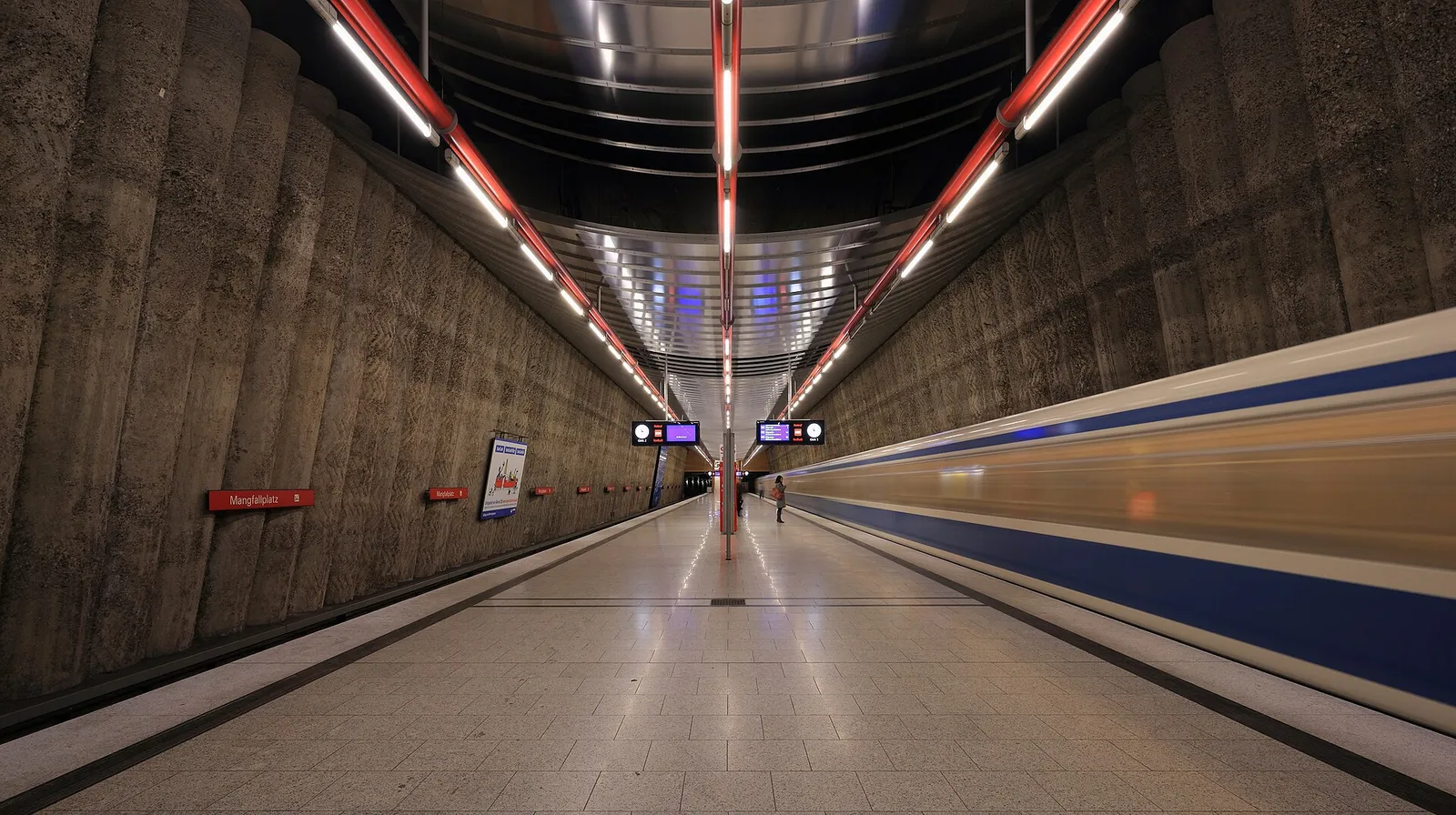 Een Duits stationsperron (archiefbeeld, ter illustratie)