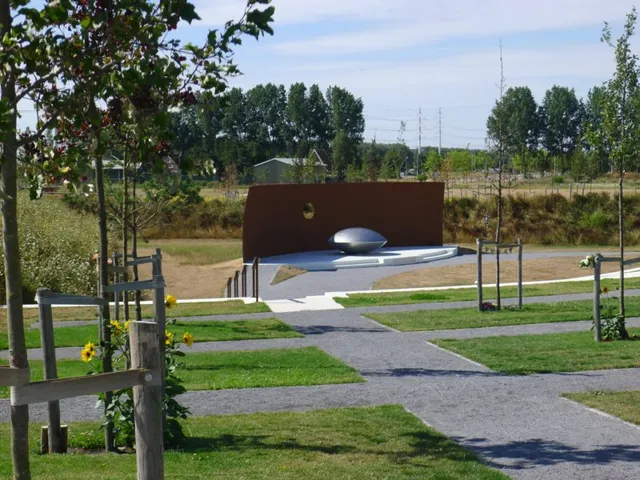 Het Nationaal Monument MH17 in Vijfhuizen