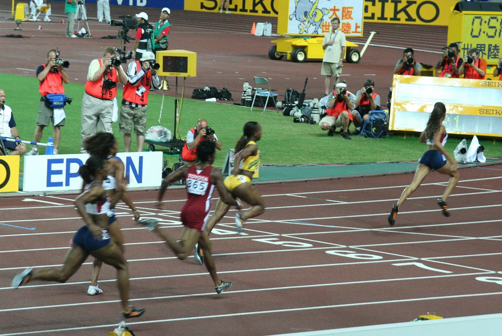 Sprintsters komen over de finish (archiefbeeld)