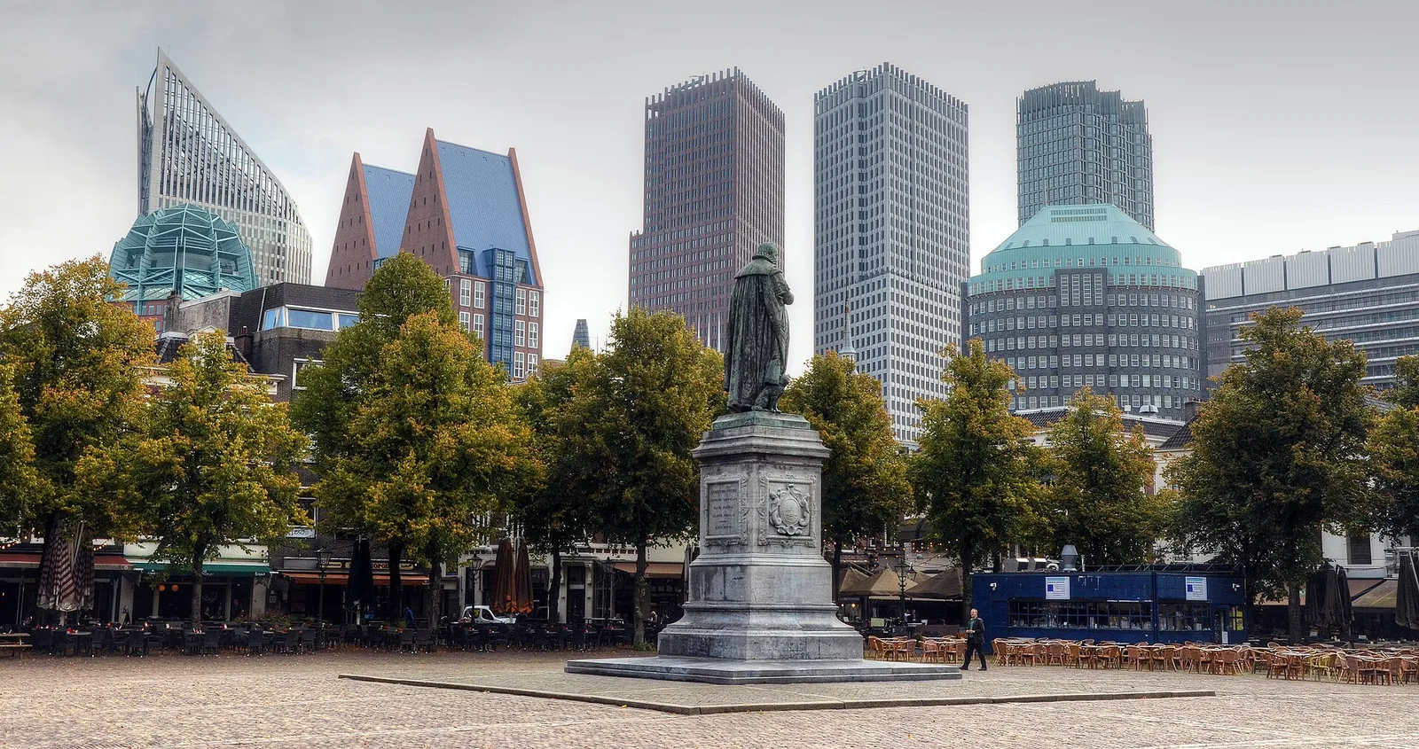 Zicht op de binnenstad van Den Haag (archiefbeeld)