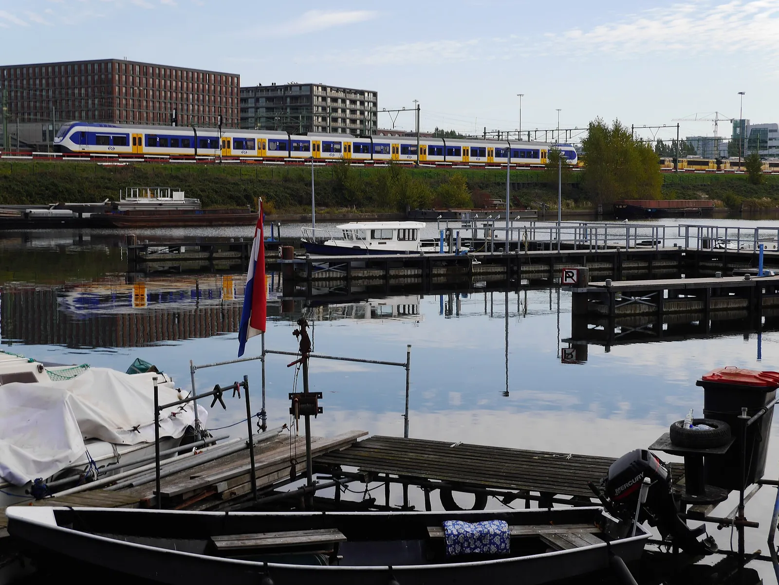Stadswater in Amsterdam (archiefbeeld, ter illustratie)