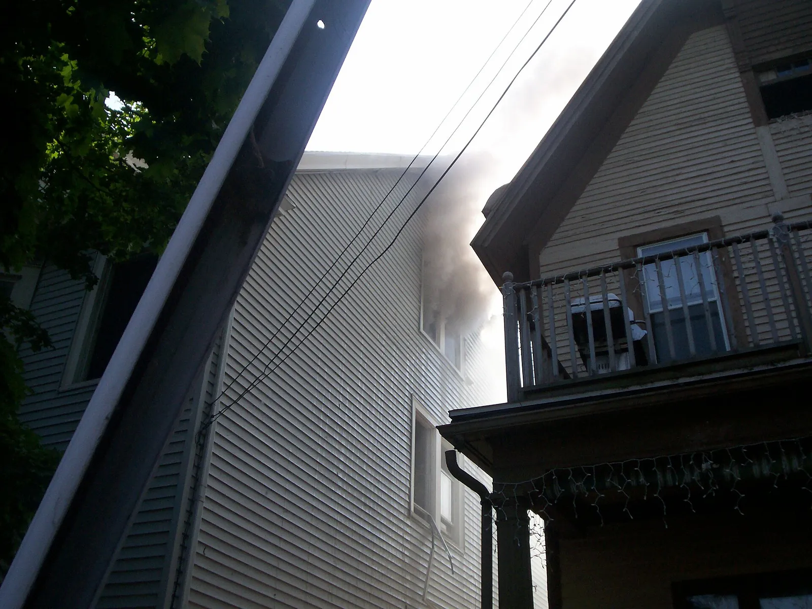Brandweer bij een gebouwbrand (ter illustratie)