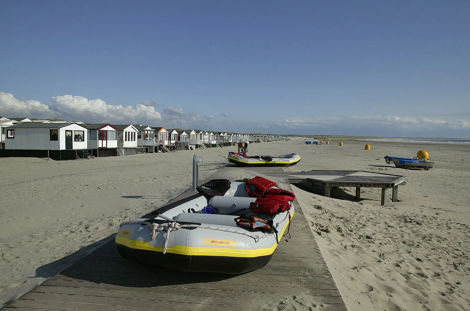 Het strand bij IJmuiden, in de gemeente Velsen (archiefbeeld)